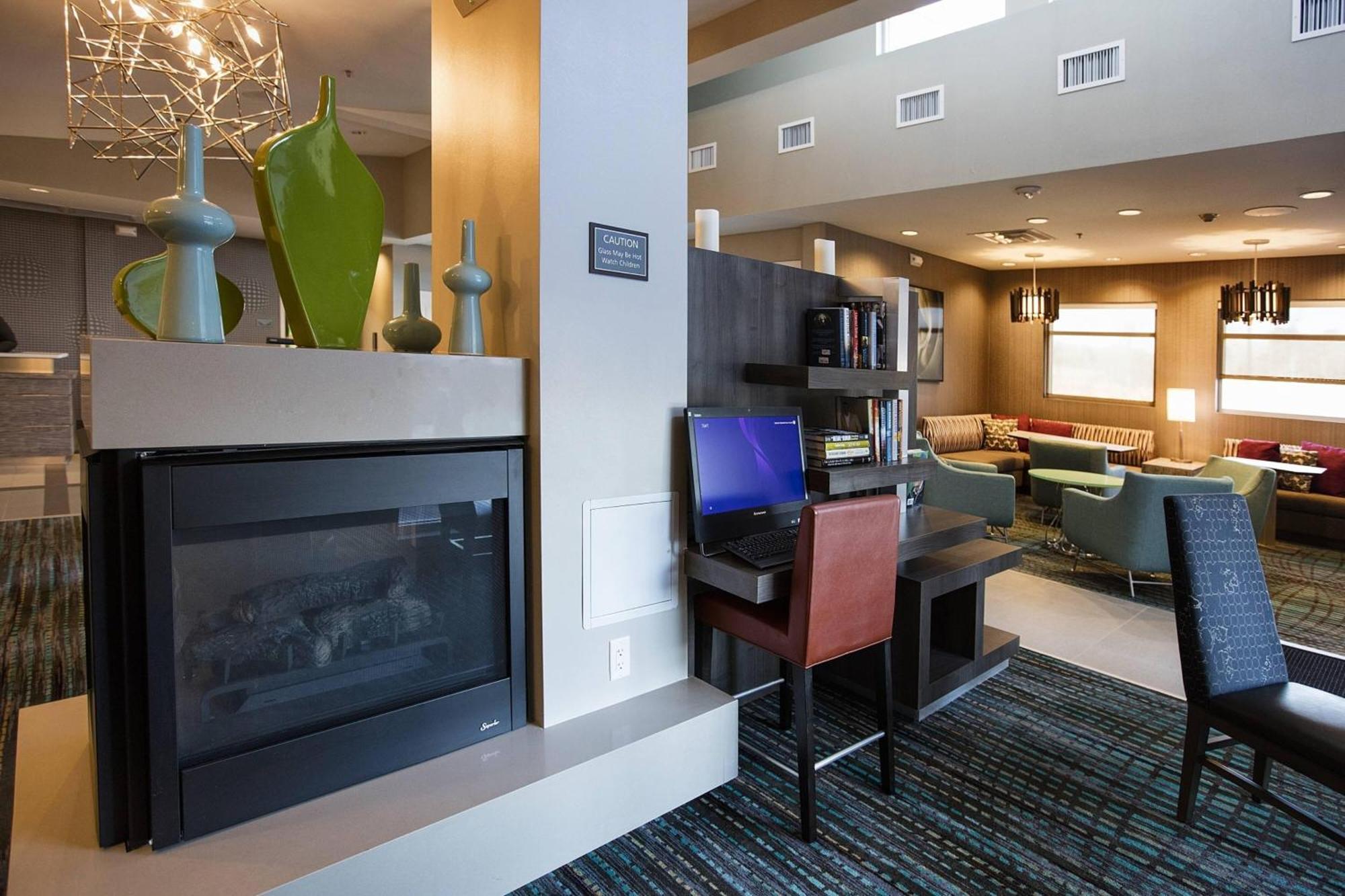 Residence Inn By Marriott Lake Charles Exterior foto